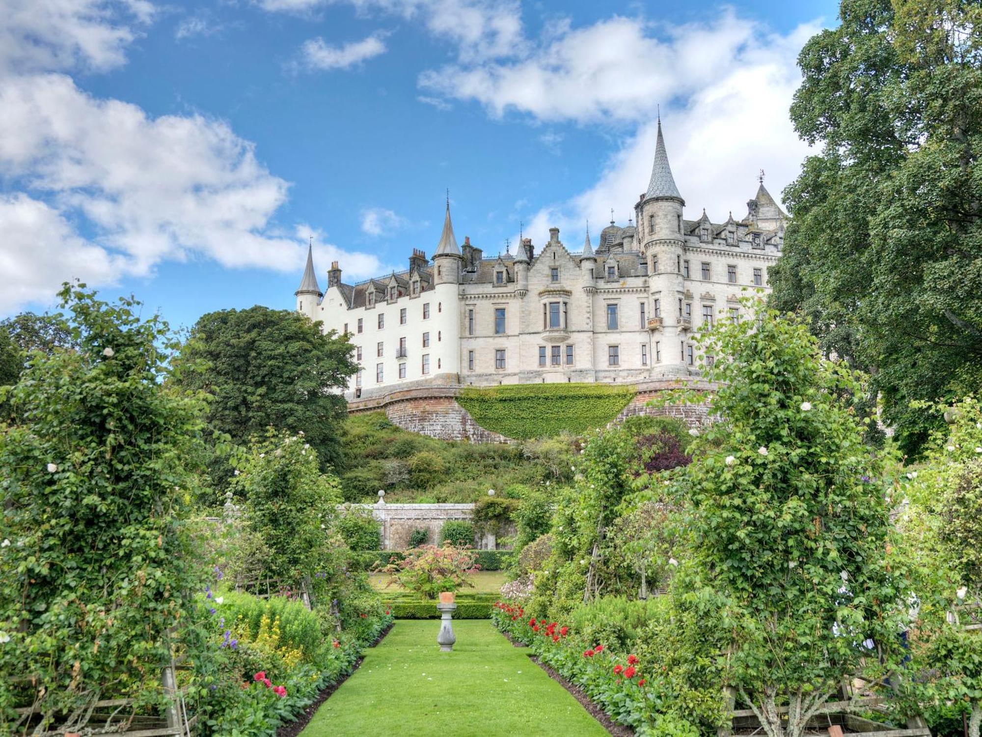 Duffs Lodge - Beaufort Estate Belladrum Exterior photo